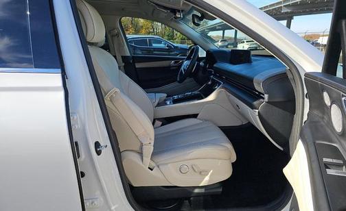 2023 Genesis GV80 2.5T