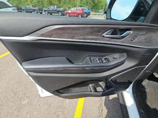 2022 Jeep Grand Cherokee 4xe Base