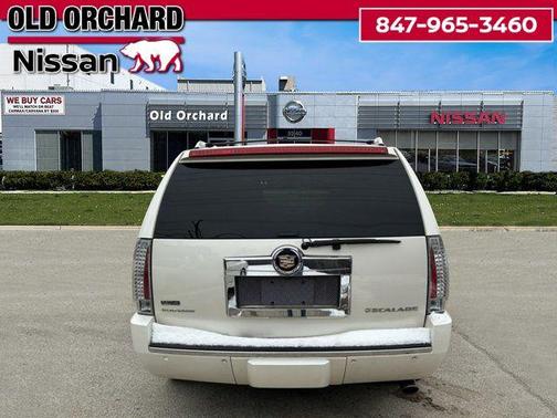 2012 Cadillac Escalade Platinum Edition