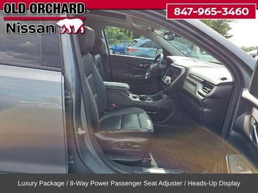 2022 GMC Acadia AWD AT4