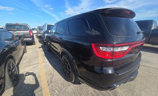 DB Black Crystal Clearcoat 2022 Dodge Durango R/T AWD