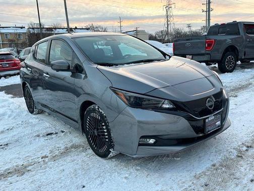 2023 Nissan Leaf SV PLUS 60 kWh