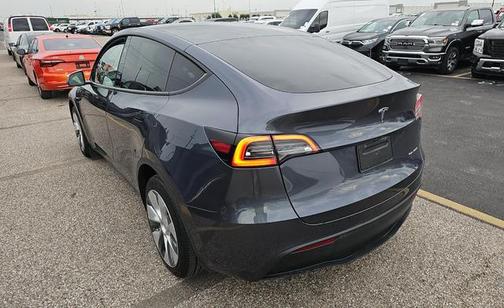 2023 Tesla Model Y Long Range Dual Motor All-Wheel Drive