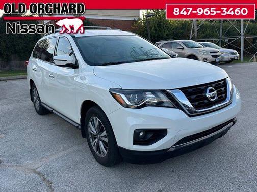 2020 Nissan Pathfinder SV