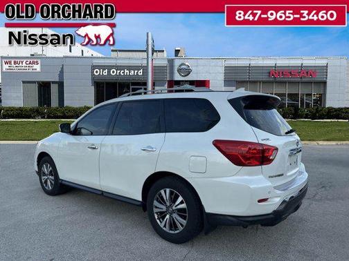 2020 Nissan Pathfinder SV