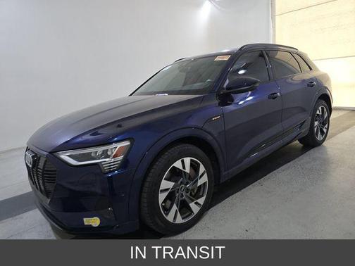 2022 Audi e-tron Premium