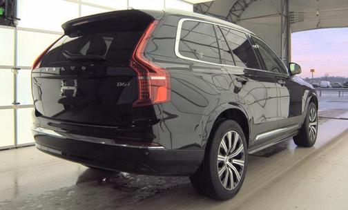 2024 Volvo XC90 B6 Plus Bright Theme 7-Seater