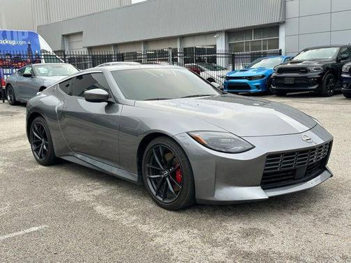 Gun Metallic 2024 Nissan Z Performance Auto