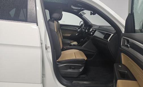2022 Volkswagen Atlas Cross Sport 3.6L V6 SEL R-Line