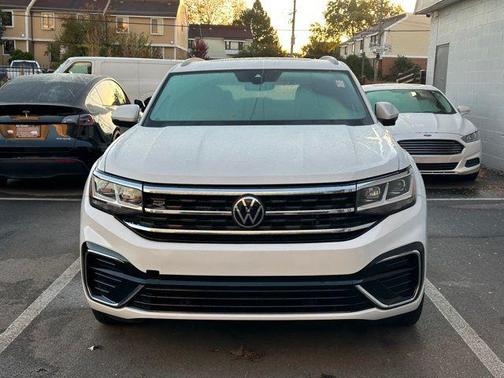 2022 Volkswagen Atlas Cross Sport 3.6L V6 SEL R-Line