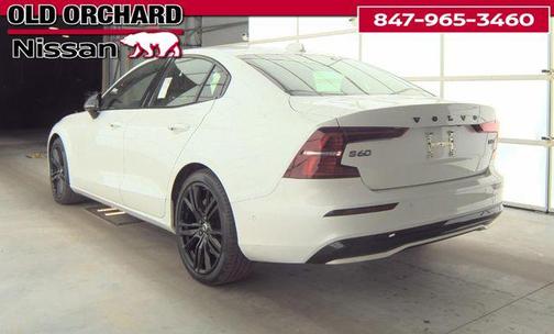 2024 Volvo S60 B5 Plus Black Edition
