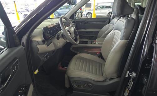 Panthera Metal 2026 Kia EV9 Land