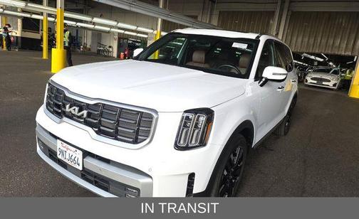 Glacial White Pearl 2024 Kia Telluride SX