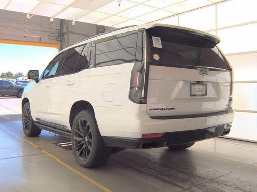 2022 Cadillac Escalade Sport Platinum