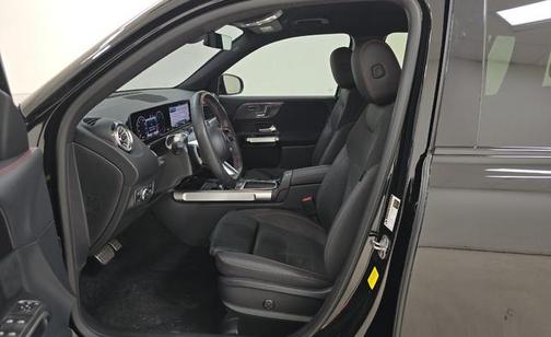 Black 2024 Mercedes-Benz GLB 250 4MATIC