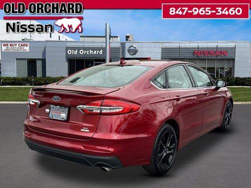 Ruby Red Metallic 2019 Ford Fusion SE