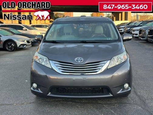 2014 Toyota Sienna XLE