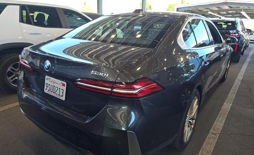 Dark Graphite 2025 BMW 530 xDrive