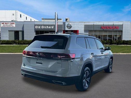 2024 Volkswagen Atlas 2.0T SE