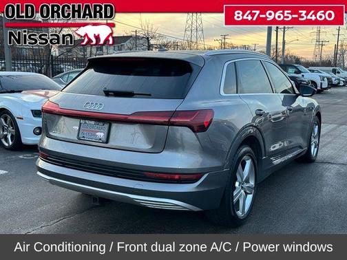 2019 Audi e-tron Premium Plus