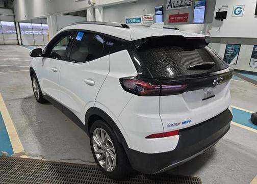 2023 Chevrolet Bolt EUV FWD LT
