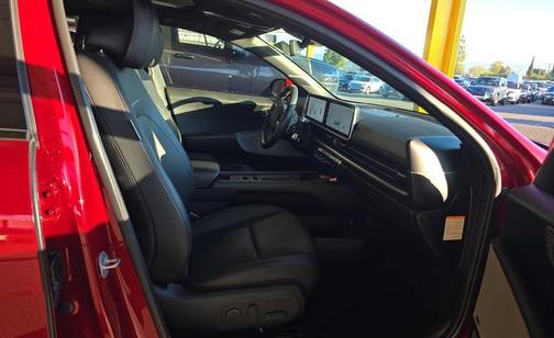 2024 Hyundai IONIQ 6 Limited