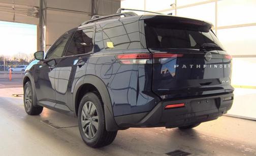 2024 Nissan Pathfinder SV 4WD