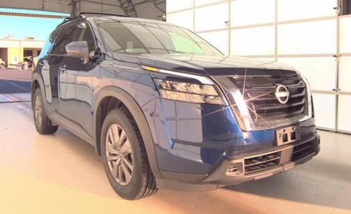 2024 Nissan Pathfinder SV 4WD