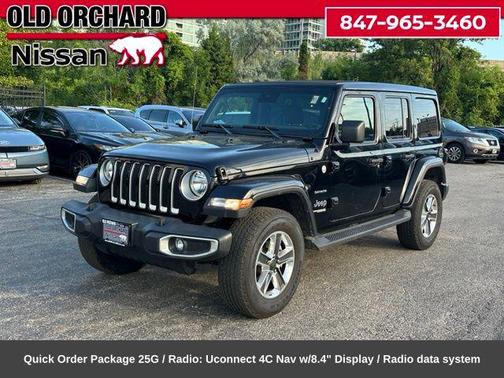 Black Clearcoat 2022 Jeep Wrangler Unlimited Sahara