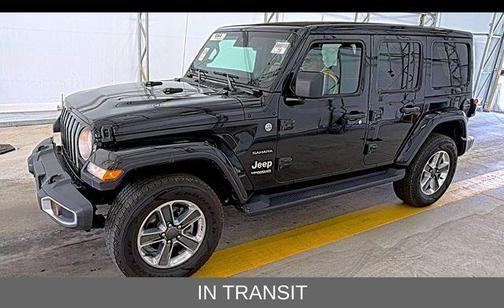 Black Clearcoat 2022 Jeep Wrangler Unlimited Sahara