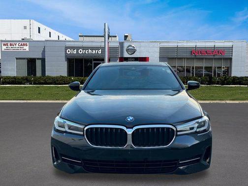 Black Sapphire Metallic 2022 BMW 530 i xDrive