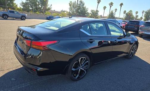 2024 Nissan Altima SR Intelligent AWD