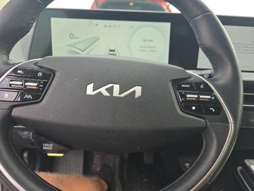 2024 Kia EV6 Wind