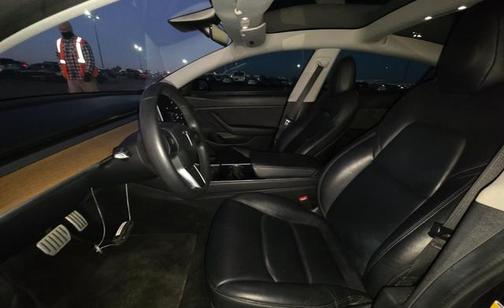 2020 Tesla Model 3 Performance