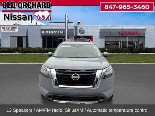 2025 Nissan Pathfinder Platinum 4WD