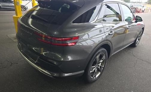 Makalu Gray 2024 Genesis Electrified GV70 Advanced AWD