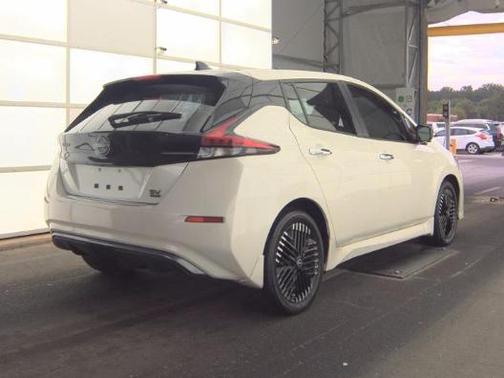 2023 Nissan Leaf SV PLUS 60 kWh
