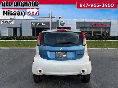 2012 Mitsubishi i-MiEV SE