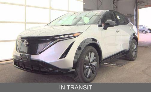 Brilliant Silver Metallic/Black Diamond Pearl 2023 Nissan ARIYA ENGAGE