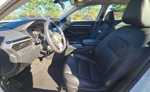 2024 Nissan Altima SR Intelligent AWD