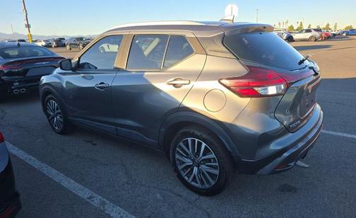 2021 Nissan Kicks SV