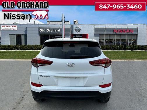 2016 Hyundai TUCSON SE