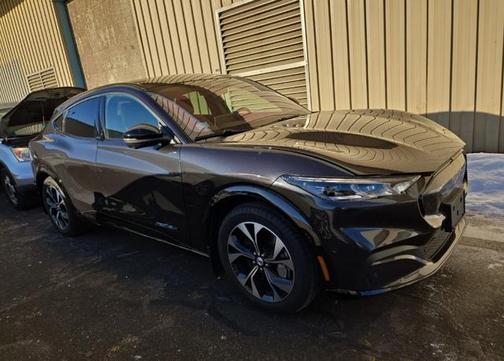 2022 Ford Mustang Mach-E Premium