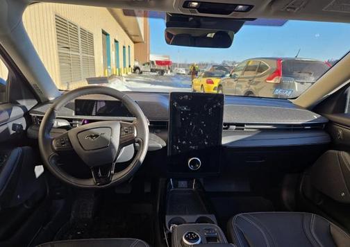 2022 Ford Mustang Mach-E Premium