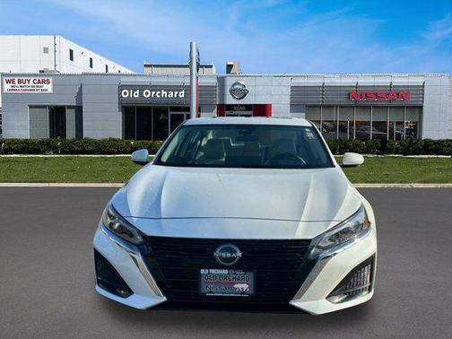 Pearl White Tricoat 2024 Nissan Altima 2.5 SL