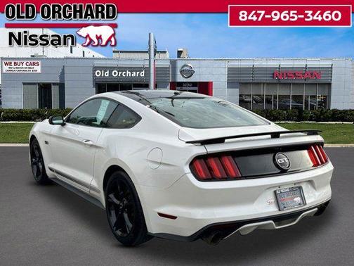 White Platinum Clearcoat Metallic 2017 Ford Mustang GT Premium