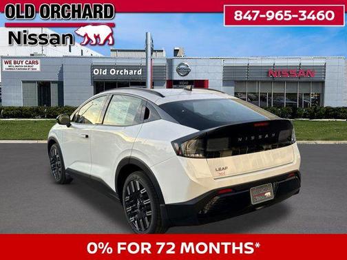 Everest White Pearl Tricoat 2026 Nissan Leaf PLATINUM+