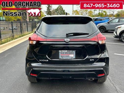 2024 Nissan Kicks SR