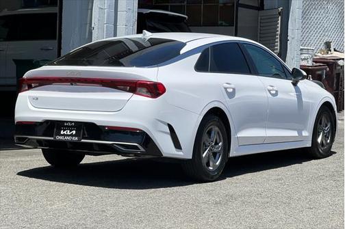 2023 Kia K5 LXS
