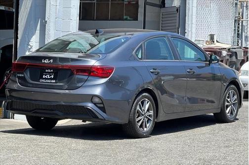2022 Kia Forte LXS